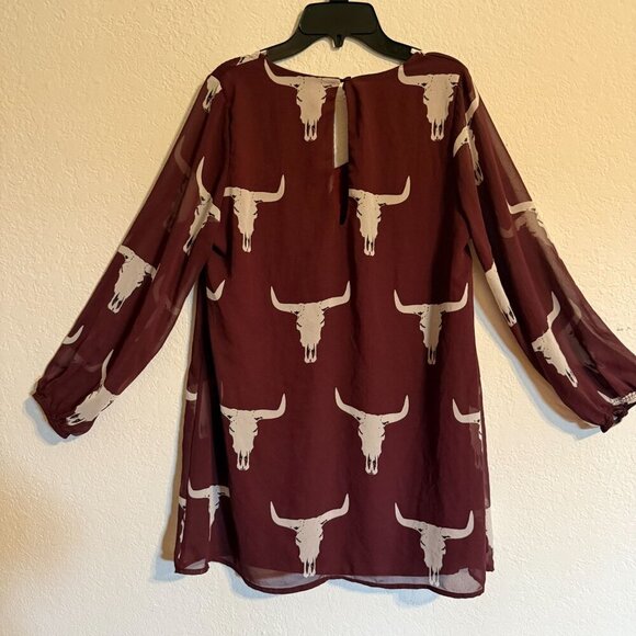 Peach Love Burgundy Longhorn Skull Print Sheer Blouse Keyhole Back UT Spirit TX - Picture 3 of 8